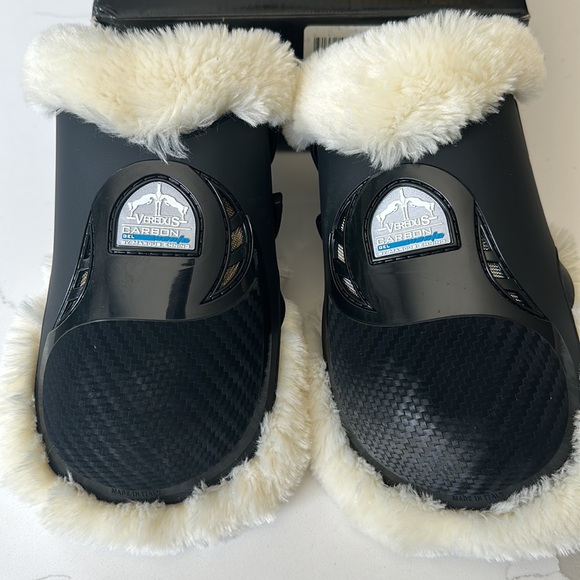 Brand new Carbon Gel Veredus hind boots Large - Picture 2 of 9
